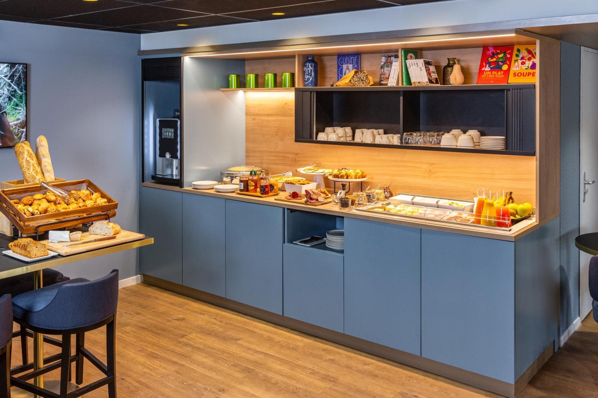 Mercure Toulouse Aeroport Blagnac Buitenkant foto