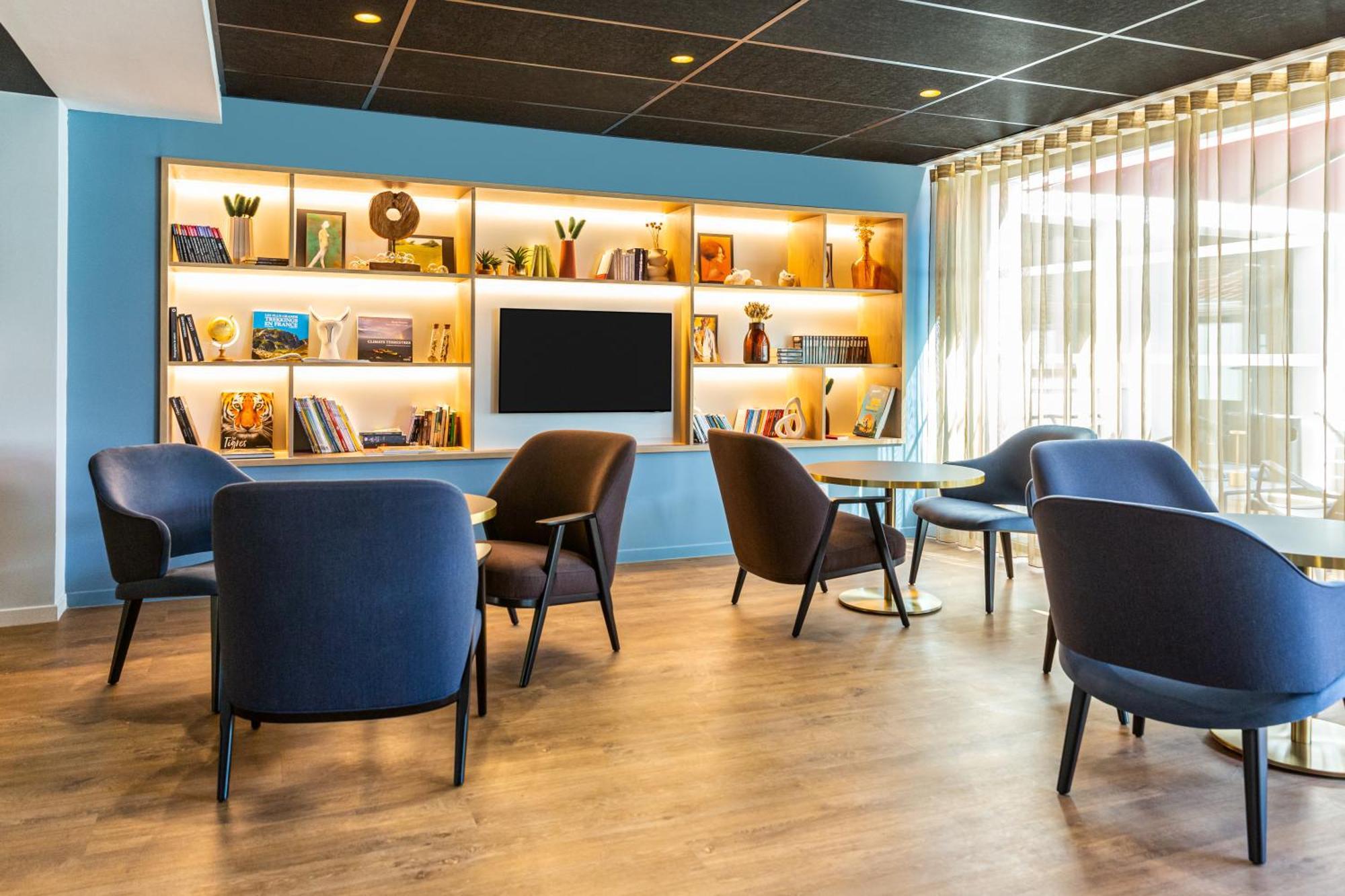 Mercure Toulouse Aeroport Blagnac Buitenkant foto