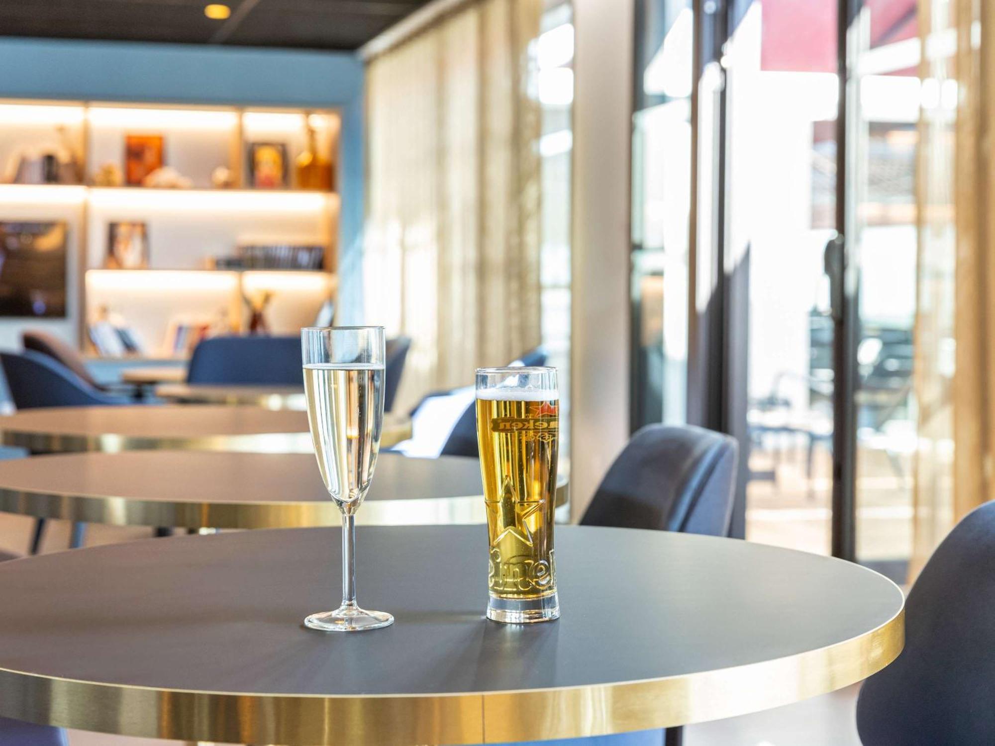 Mercure Toulouse Aeroport Blagnac Buitenkant foto