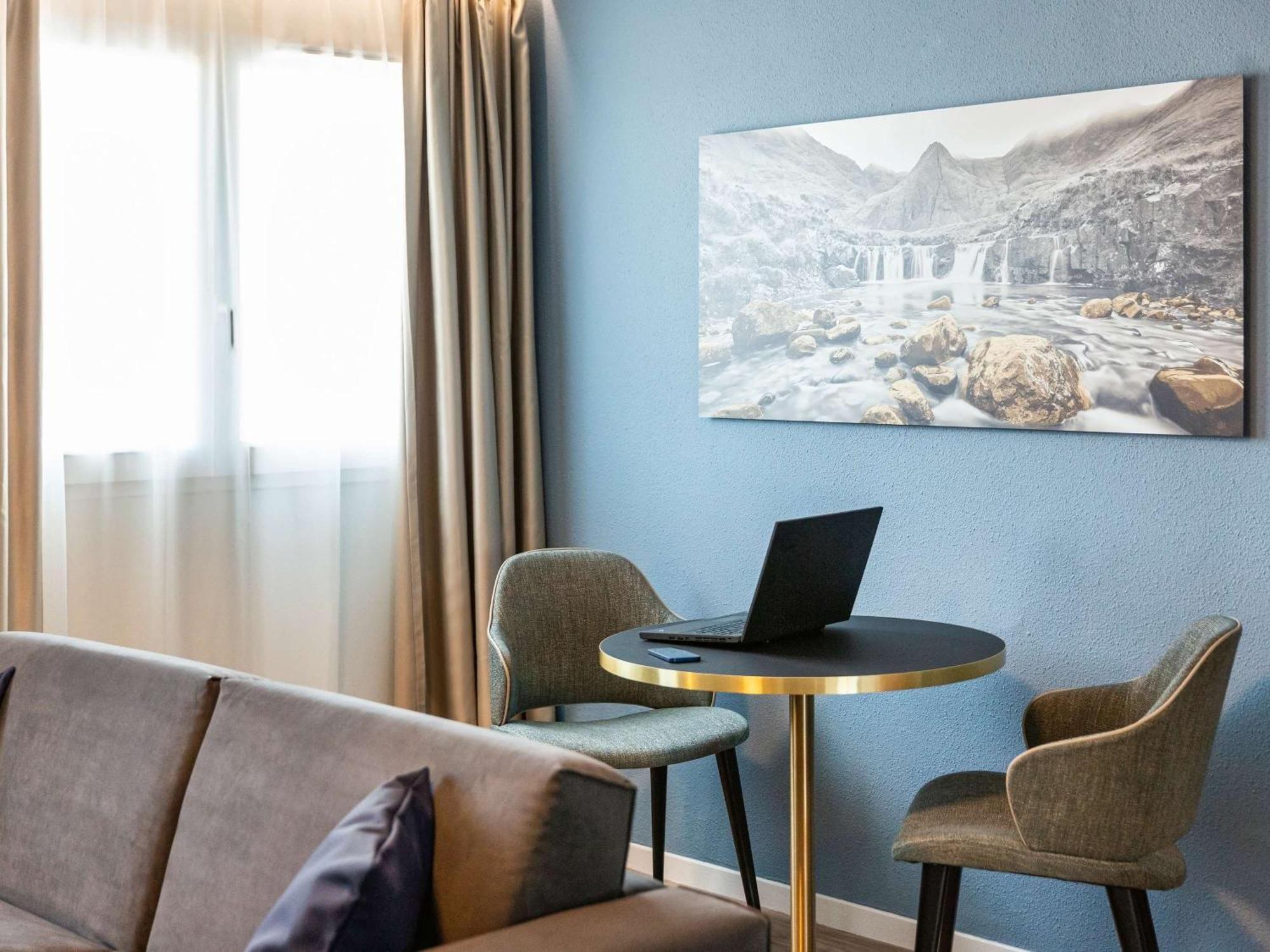 Mercure Toulouse Aeroport Blagnac Buitenkant foto